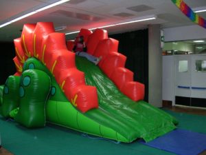 GIOCO GONFIABILE DRAGON SLIDE