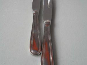 COLTELLO TAVOLA SIRIO IN ACCIAIO